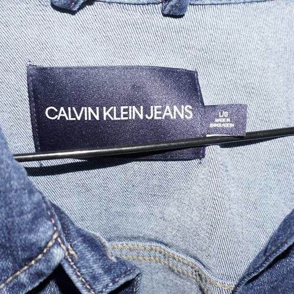 Calvin Klein Jeans Mid Blue Faded Denim Trucker Jacket - Picture 7 of 10